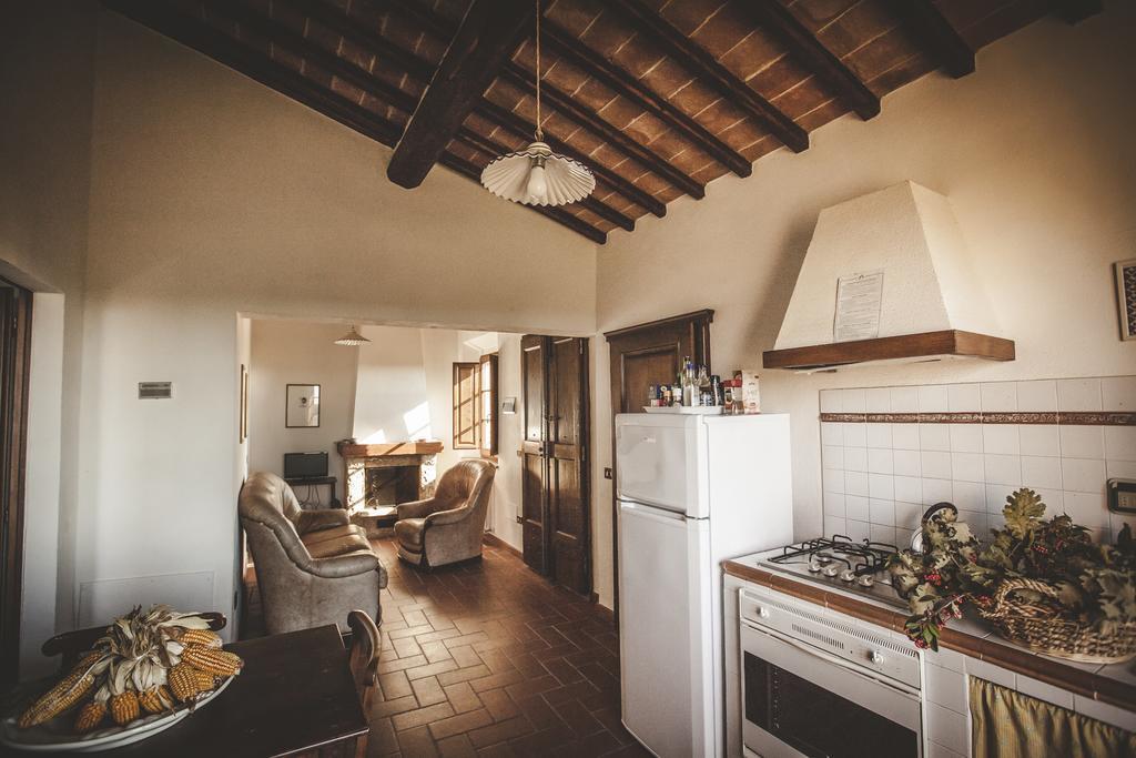 Agriturismo Zampugna Montefollonico Buitenkant foto