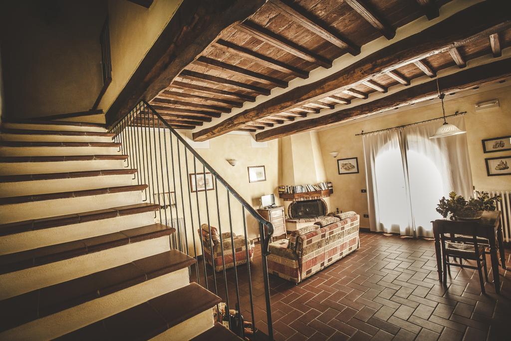 Agriturismo Zampugna Montefollonico Buitenkant foto