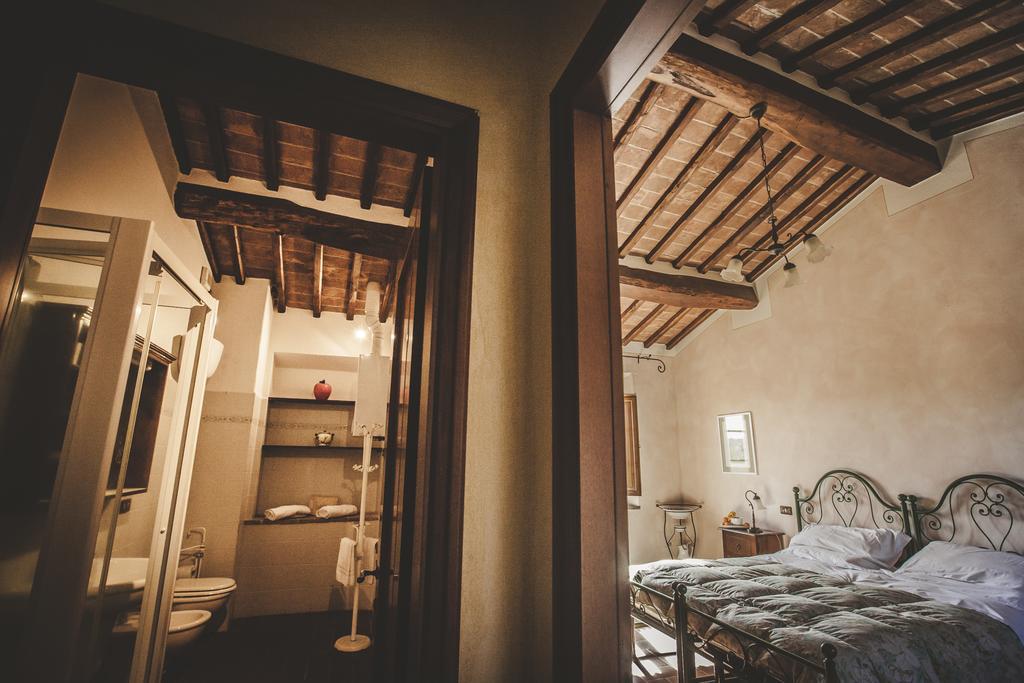 Agriturismo Zampugna Montefollonico Buitenkant foto