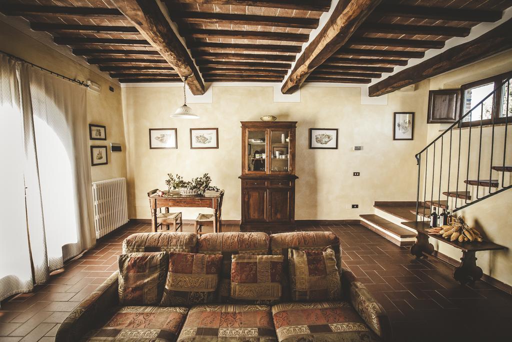 Agriturismo Zampugna Montefollonico Buitenkant foto