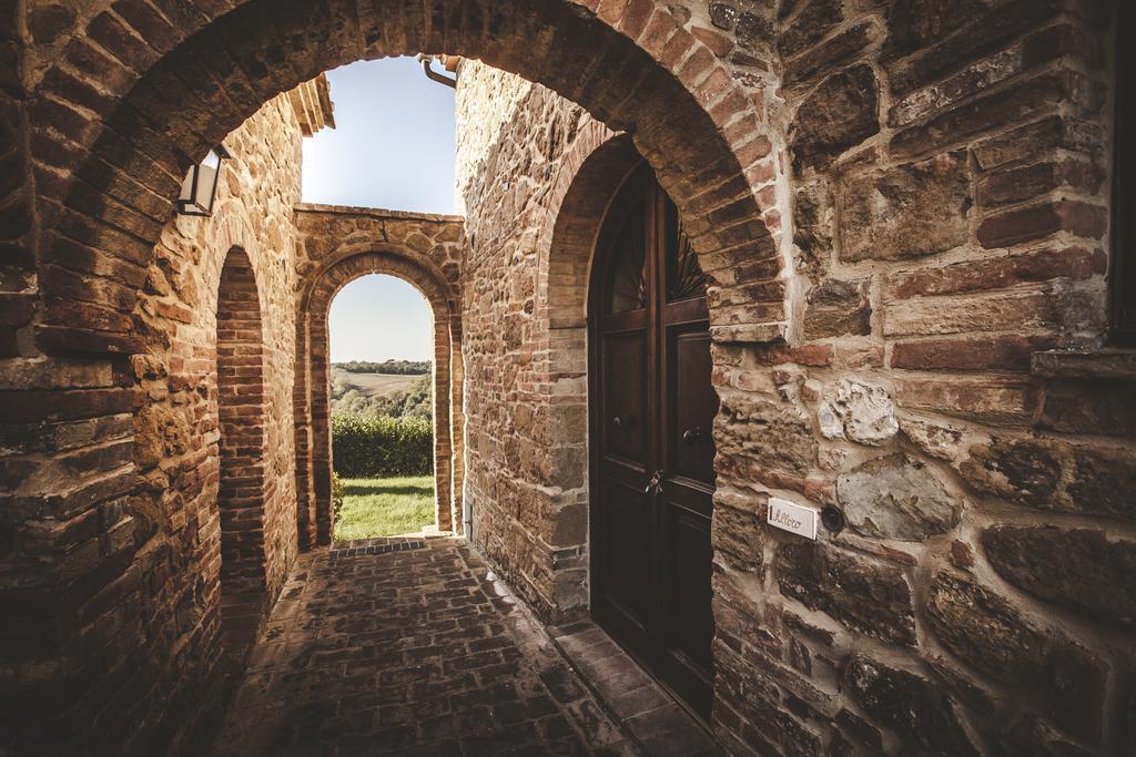 Agriturismo Zampugna Montefollonico Buitenkant foto