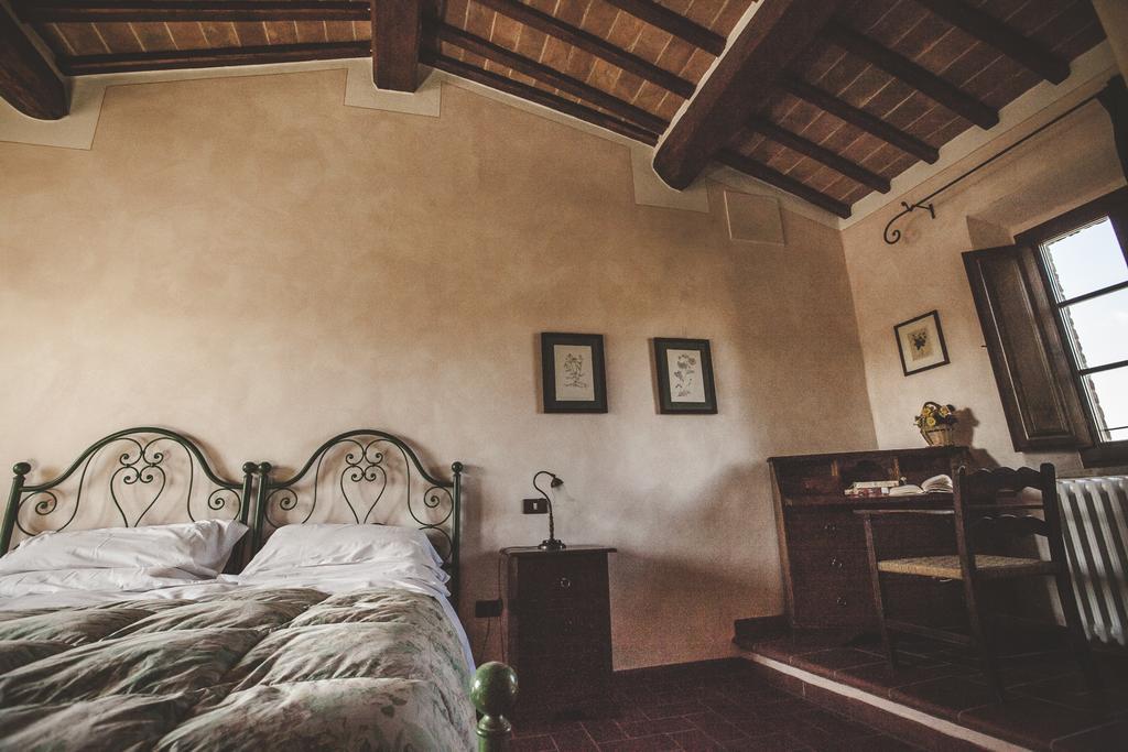Agriturismo Zampugna Montefollonico Buitenkant foto