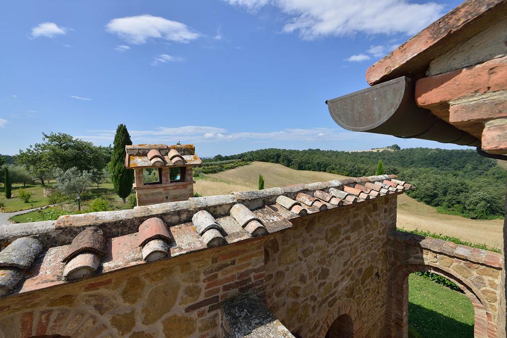 Agriturismo Zampugna Montefollonico Buitenkant foto