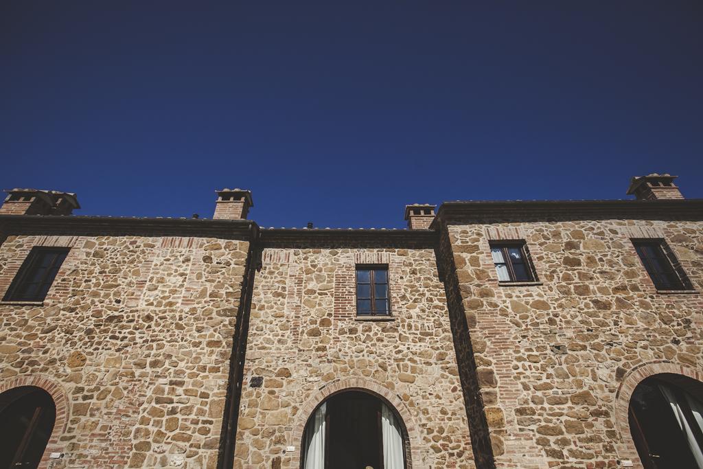 Agriturismo Zampugna Montefollonico Buitenkant foto
